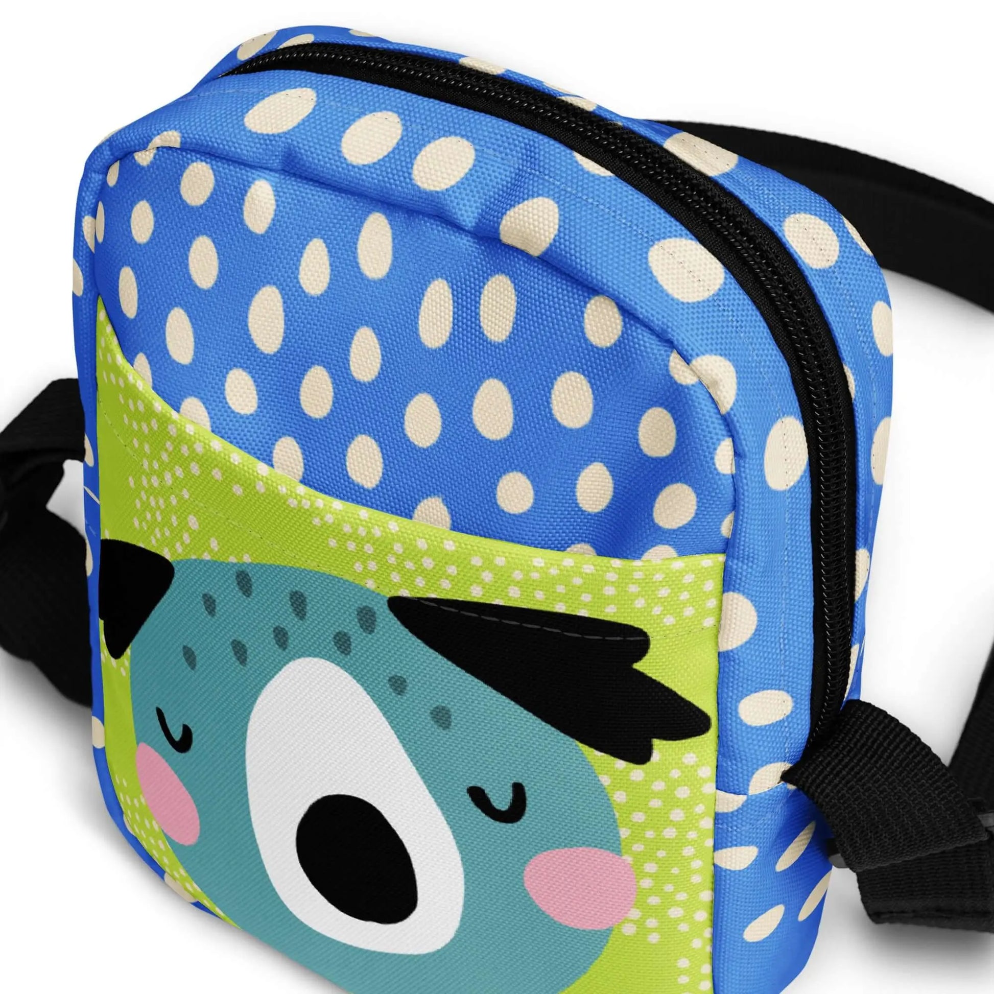 Add a dash of cuteness to every outfit. This fun and functional crossbody bag is the perfect for fun on the GO!