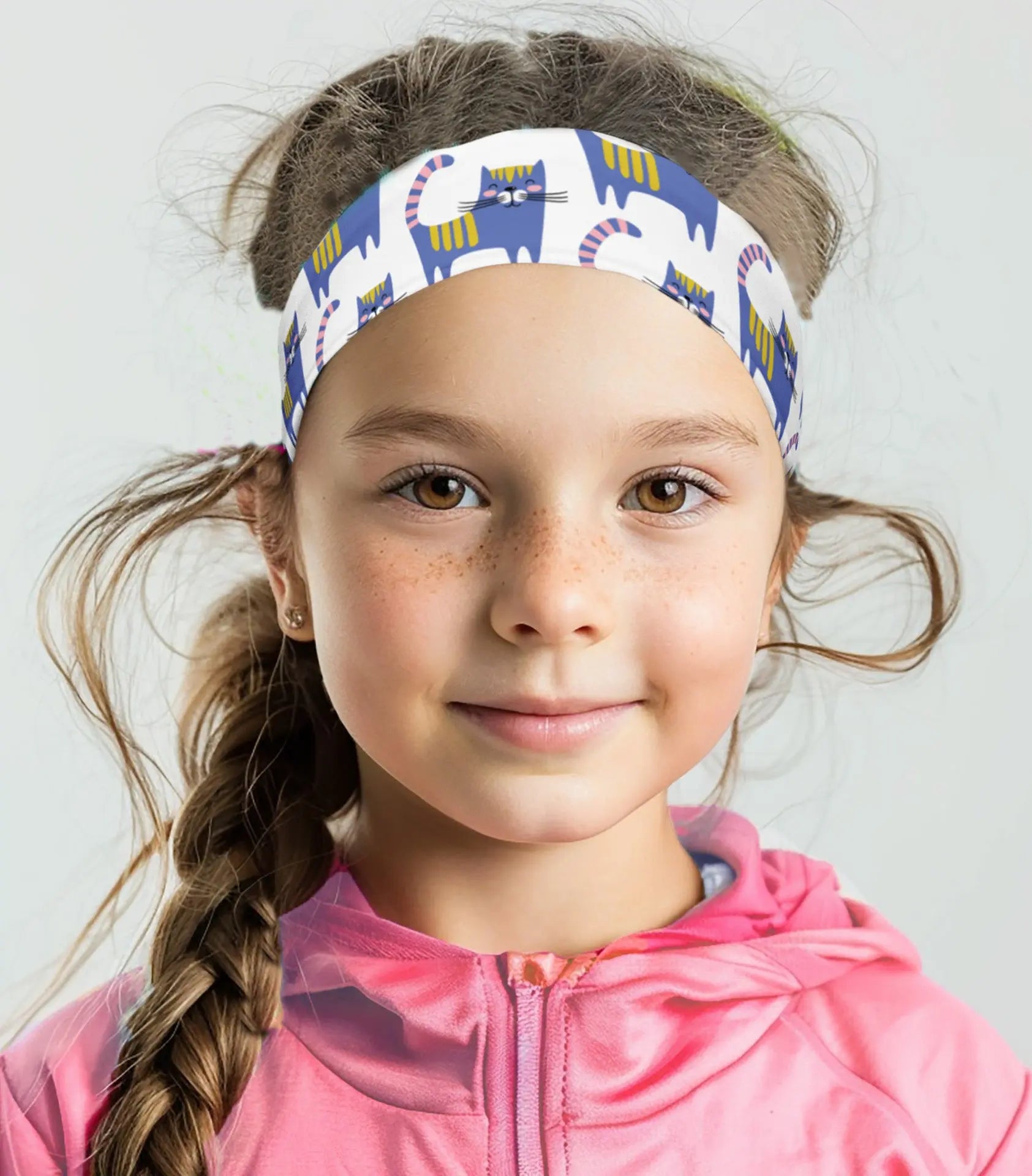Designed with an all-over kitty print, this headband adds instant personality to any outfit. SHOP Now at The Wishful Fish KIDS
