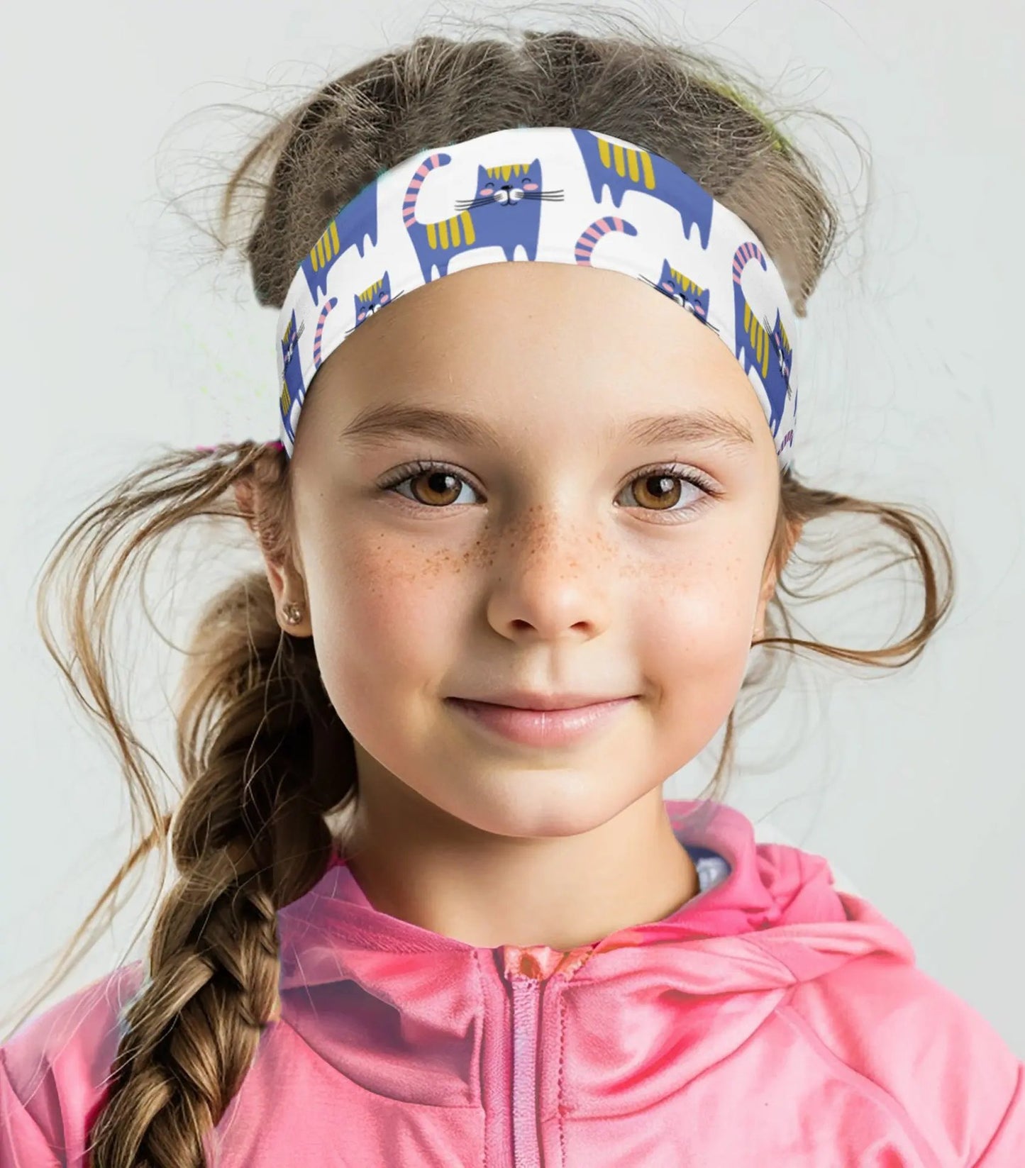 Designed with an all-over kitty print, this headband adds instant personality to any outfit. SHOP Now at The Wishful Fish KIDS
