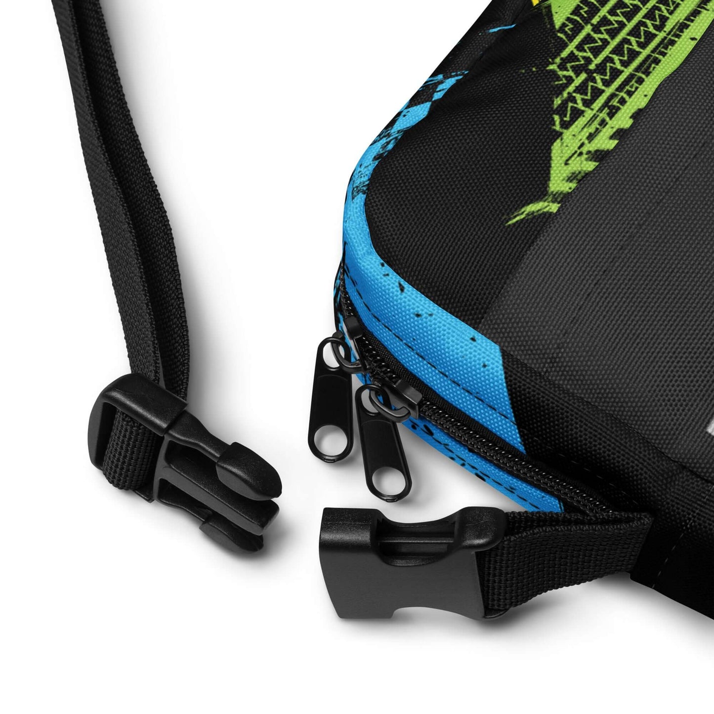Grab yours before it rolls away! Hit the streets in style with the SKATE Cross Body Bag! Made for kids who love to move and groove.