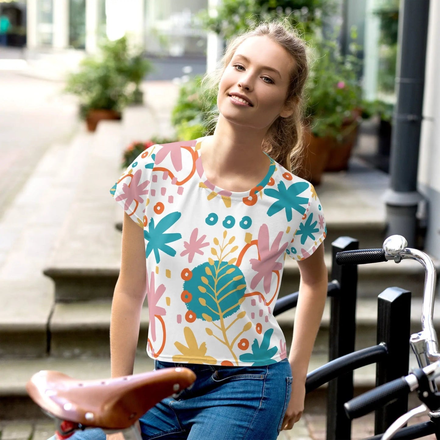Elevate your wardrobe with our BOTANICAL Print Cropped Tee! SHOP Now at The Wishful Fish KIDS